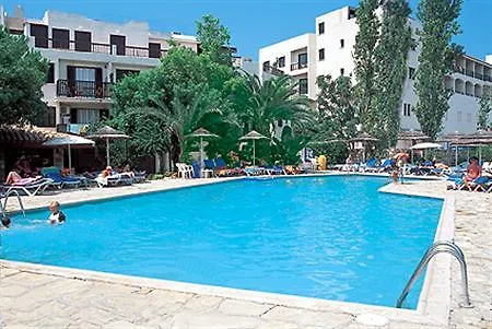 Aparthotel Basilica Paphos