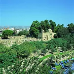 Ξενοδοχείο με διαμερίσματα Basilica