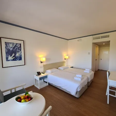Basilica Aparthotel Paphos