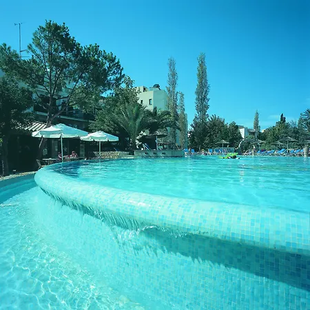 바실리카 홀리데이 아파트호텔