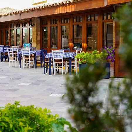 바실리카 홀리데이 3* 파포스