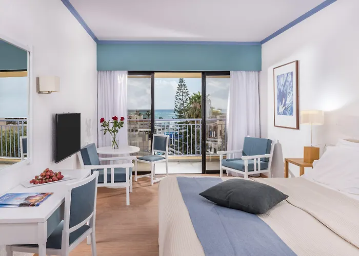 Basilica Apartahotel