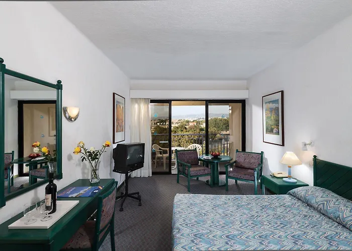 باسيليكا هوليداي ريزورت 3*