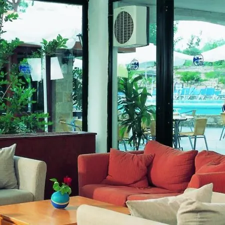 Basilica Aparthotel Paphos