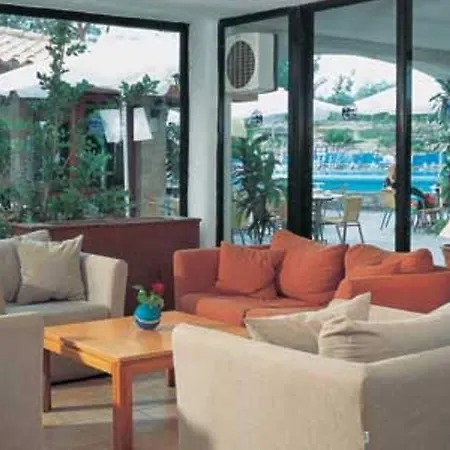 Basilica Aparthotel 3*