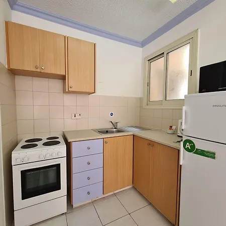 Basilica Ξενοδοχείο με διαμερίσματα 3*